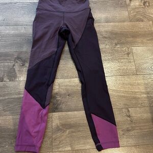 Lululemon Size 4 Color Blocked Leggings Size 4